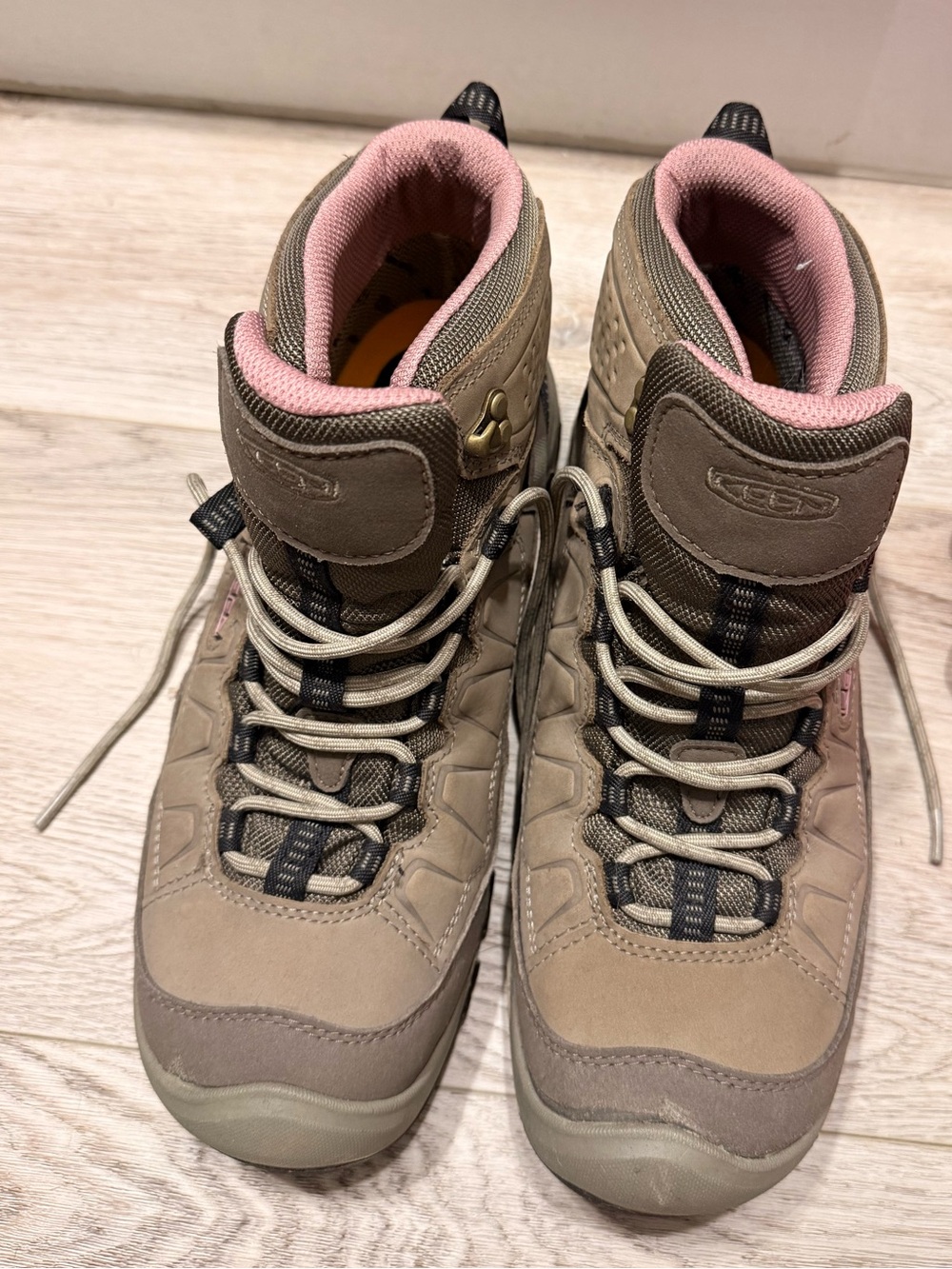 KEEN Hiking Boots with Pink Lining